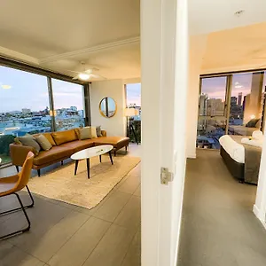 Apartment On Connor, Brisbane